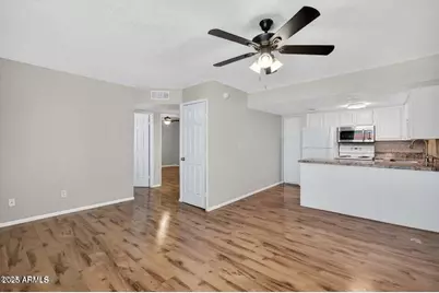 21622 N 23rd Avenue #B 304, Phoenix, AZ 85027 - Photo 1