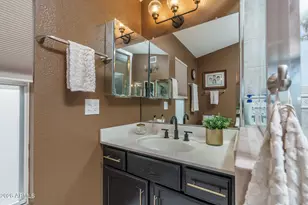 10952 S Desert Lake Dr, Goodyear, AZ 85338 - Photo 15