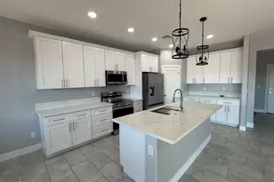 16030 S Elizabeth Pl, Arizona City, AZ 85123 - Photo 13