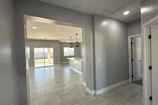 16030 S Elizabeth Pl, Arizona City, AZ 85123 - Photo 21