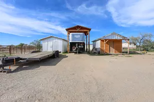 40424 N 251st Ave, Morristown, AZ 85342 - Photo 33