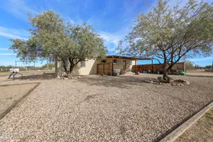 40424 N 251st Ave, Morristown, AZ 85342 - Photo 27