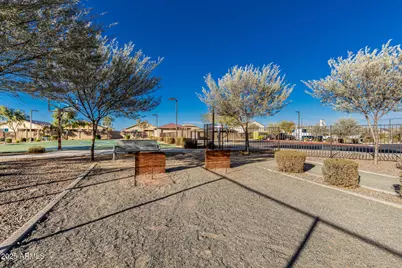 17339 W Paraiso Lane, Surprise, AZ 85387 - Photo 39