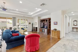 10061 E Coopers Hawk Dr, Sun Lakes, AZ 85248 - Photo 11