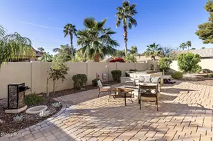 10061 E Coopers Hawk Dr, Sun Lakes, AZ 85248 - Photo 39