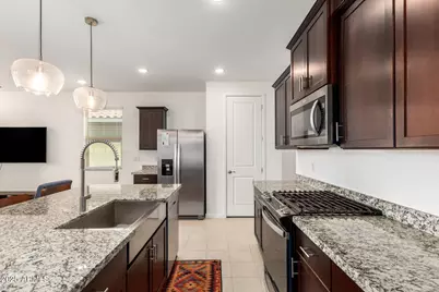 17471 W Running Deer Trail, Surprise, AZ 85387 - Photo 9