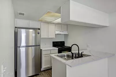 1447 N 53rd Drive, Phoenix, AZ 85043 - Photo 7