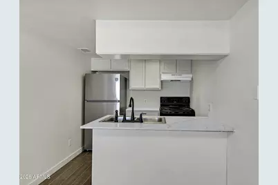 1447 N 53rd Drive, Phoenix, AZ 85043 - Photo 9