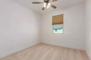 26346 N 19th Dr, Phoenix, AZ 85085 - Photo 23