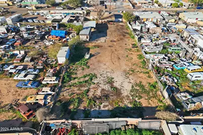 921 S 29th Avenue, Phoenix, AZ 85009 - Photo 1