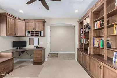 11049 E Thatcher Avenue, Mesa, AZ 85212 - Photo 21