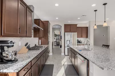 11049 E Thatcher Avenue, Mesa, AZ 85212 - Photo 35