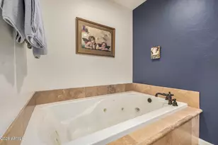 7955 E Chaparral Rd, Scottsdale, AZ 85250 - Photo 11