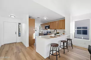 8070 N 110th Ave, Peoria, AZ 85345 - Photo 11