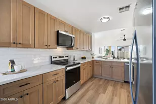 8070 N 110th Ave, Peoria, AZ 85345 - Photo 15