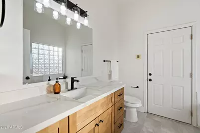 8070 N 110th Avenue, Peoria, AZ 85345 - Photo 23