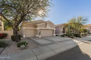 4419 E Robin Ln, Phoenix, AZ 85050 - Photo 3