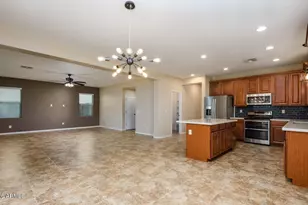 1544 E Hummingbird Way, Gilbert, AZ 85297 - Photo 11