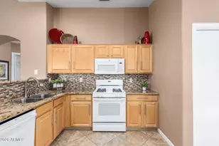 17460 W Rock Wren Ct, Goodyear, AZ 85338 - Photo 19