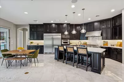 2909 E Harwell Road, Phoenix, AZ 85042 - Photo 7