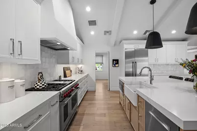 4636 E Calle Ventura --, Phoenix, AZ 85018 - Photo 25