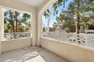 3800 S Cantabria Cir, Chandler, AZ 85248 - Photo 25