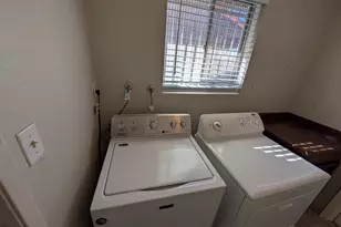 10413 W Butler Dr, Peoria, AZ 85345 - Photo 13