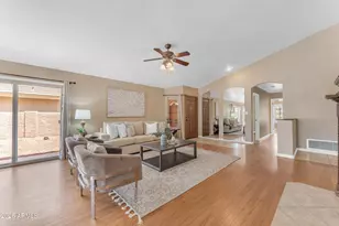 5822 W Abraham Ln, Glendale, AZ 85308 - Photo 9