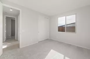 13586 W Copper Leaf Ln, Peoria, AZ 85383 - Photo 5