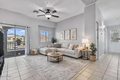 332 N 168th Drive, Goodyear, AZ 85338 - Photo 3