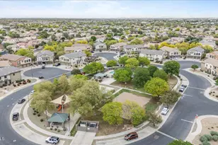 332 N 168th Dr, Goodyear, AZ 85338 - Photo 33