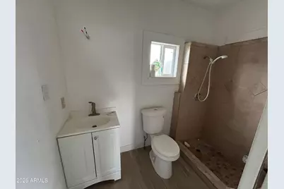 207 E Jackson Avenue, Buckeye, AZ 85326 - Photo 7