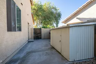 7609 S 18th Way, Phoenix, AZ 85042 - Photo 31