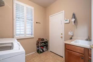 7609 S 18th Way, Phoenix, AZ 85042 - Photo 15