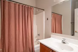 7609 S 18th Way, Phoenix, AZ 85042 - Photo 17