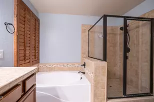 7609 S 18th Way, Phoenix, AZ 85042 - Photo 19