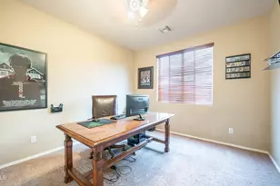 7609 S 18th Way, Phoenix, AZ 85042 - Photo 13