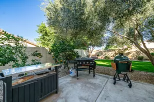 7609 S 18th Way, Phoenix, AZ 85042 - Photo 9