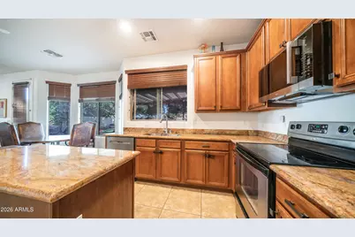 7609 S 18th Way, Phoenix, AZ 85042 - Photo 15