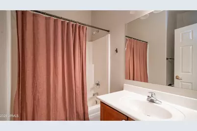 7609 S 18th Way, Phoenix, AZ 85042 - Photo 15