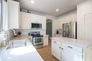 7609 S 18th Way, Phoenix, AZ 85042 - Photo 3