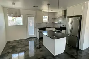 3416 N 37th St, Phoenix, AZ 85018 - Photo 1