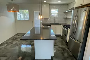 3416 N 37th St, Phoenix, AZ 85018 - Photo 3