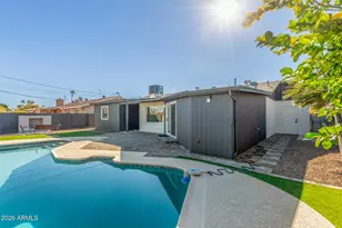 3934 E Sahuaro Dr, Phoenix, AZ 85028 - Photo 7