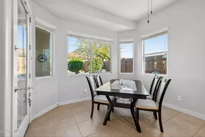 13651 S 176th Drive, Goodyear, AZ 85338 - Photo 11