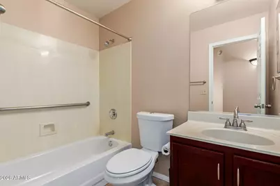 7568 W Kerry Lane, Glendale, AZ 85308 - Photo 27