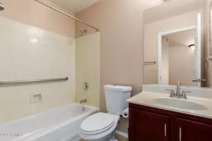 7568 W Kerry Ln, Glendale, AZ 85308 - Photo 27