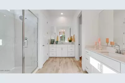 14975 W Desert Hollow Drive, Surprise, AZ 85387 - Photo 13