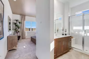 15000 W Desert Hollow Dr, Surprise, AZ 85387 - Photo 11