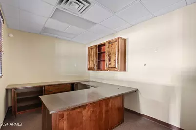 260 N Gilbert Road, Mesa, AZ 85203 - Photo 31